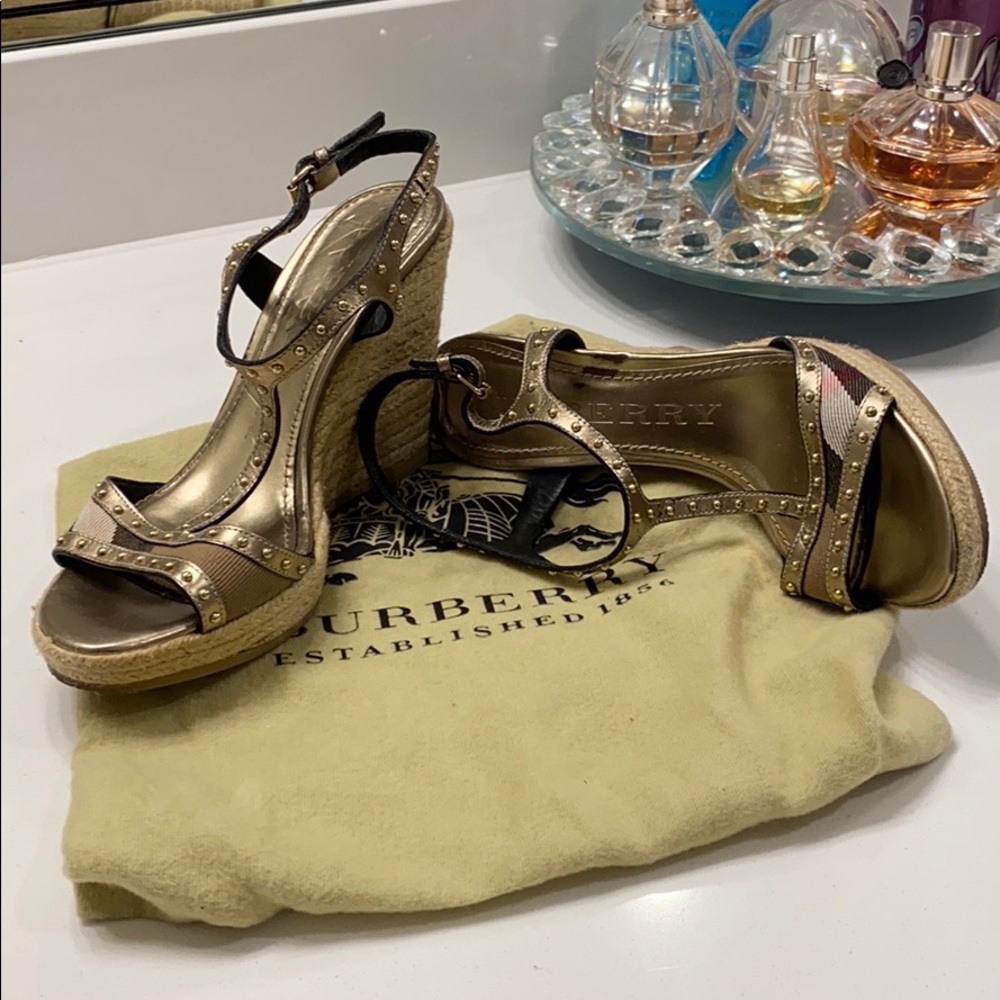 Burberry Wedges - Picture 4 of 4